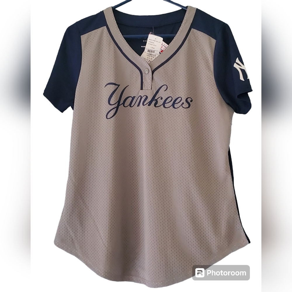 Majestic Gray and Navy Yankees Women's Jersey